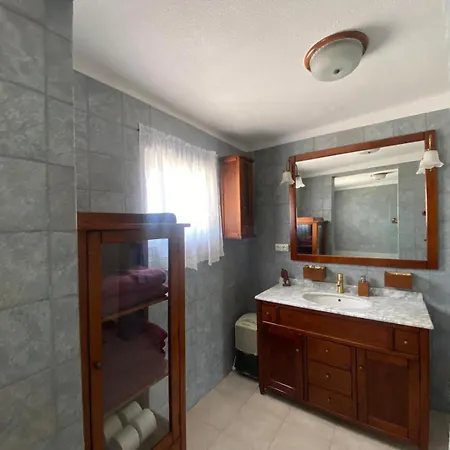 Adega Monte Maneta Tatil Evi *