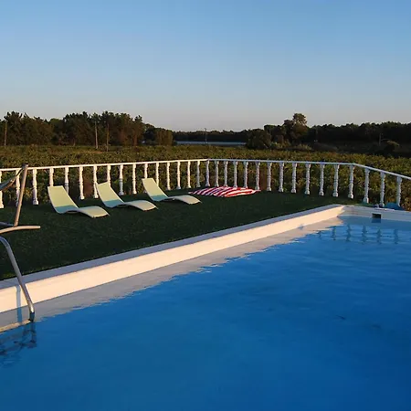 Adega Monte Maneta Tatil Evi *